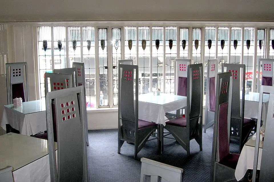 The Essentialist room.